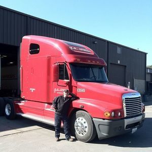 Meet your Posher, Burl